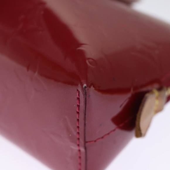 LOUIS VUITTON Vernis Pochette Cosmetic Pouch Pomme D'amour M91496 LV Auth 75151 - Picture 14 of 16